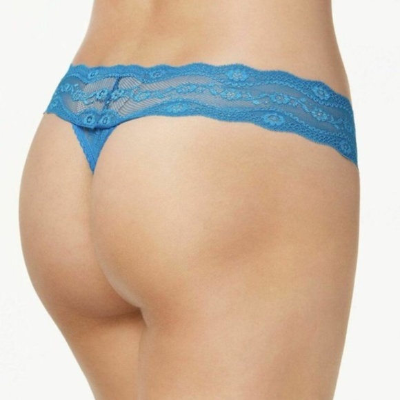 B.tempt'd by Wacoal Women's Lace Kiss Thong Panty in Blue | Size Medium NWT - Picture 2 of 3
